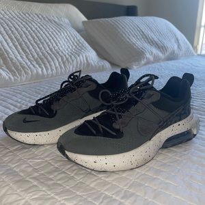 Nike Air Max Viva, women’s size 8.5